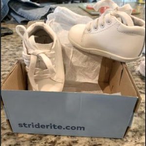 Stride Right Walking Shoes